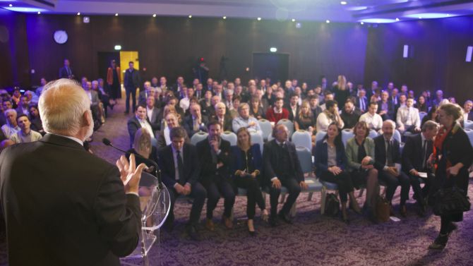 Remise des prix animée par Jérôme BONALDI